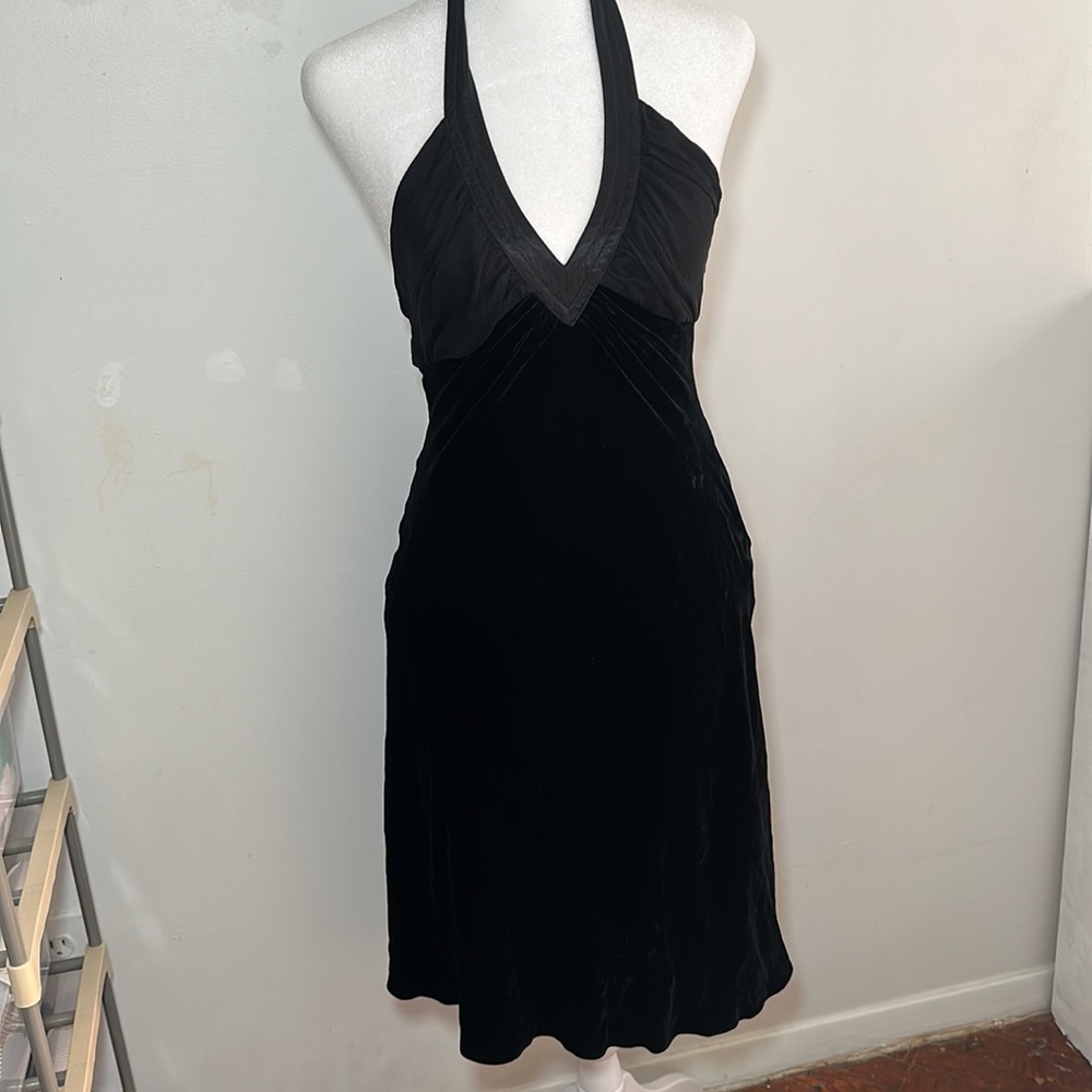 Vintage coctail dress open back